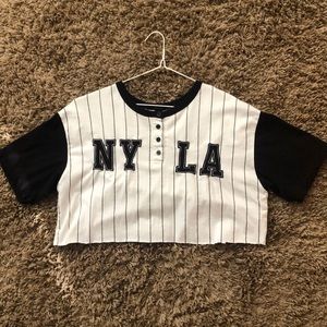 Cropped Forever 21 T-Shirt